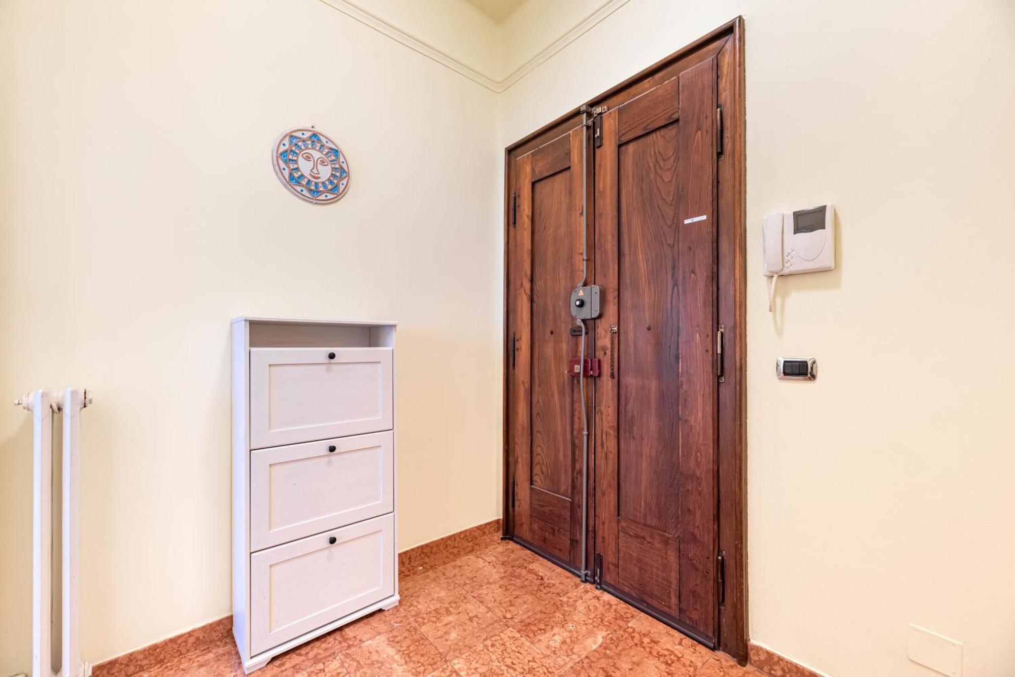 Piazza Isolo Central Apartment Verona Exterior foto